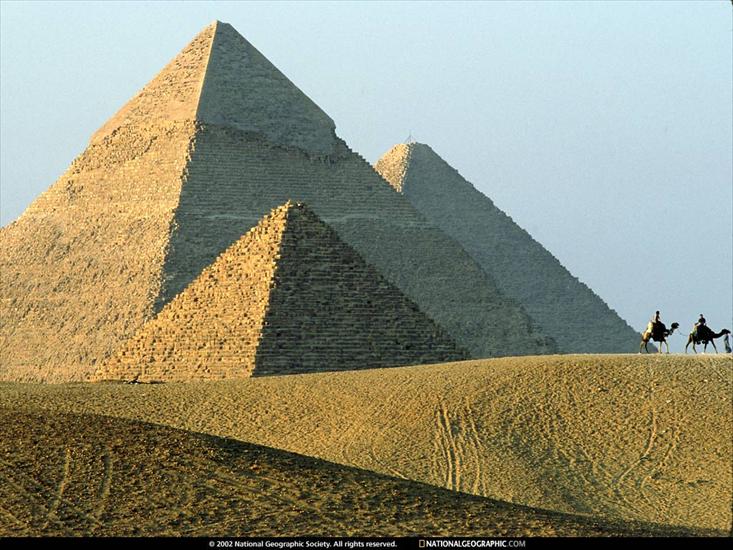 krajobrazy - piramidy.jpg